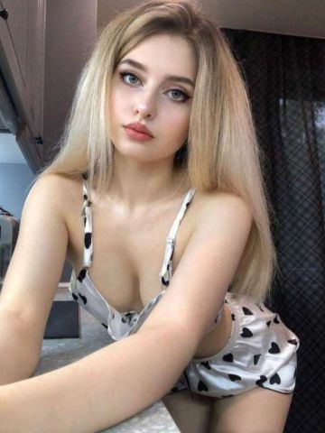 Моника